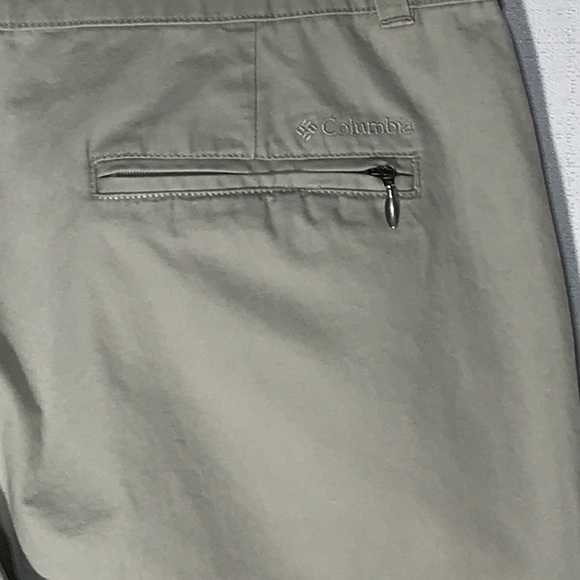 COLUMBIA Light Khakis - Picture 5 of 7